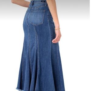 Midi denim skirt